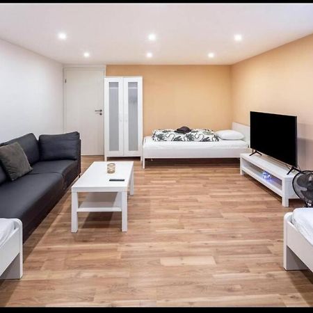 Cityloft Kassel 1 - Zentrale Unterkunft Fuer Gruppen Bis 7 Personen - Parkplatz - Netflix Exterior foto